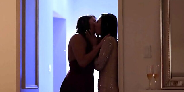 Play XXX Porn Video Sex