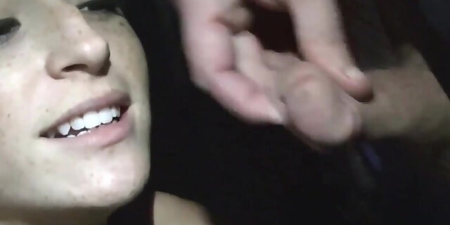 amateur,blowjob,blowjobs,brunette,car,hd,outdoor,pov