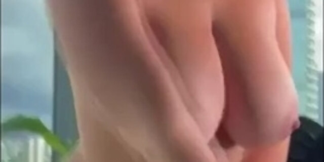 amateur,big tits,boobs