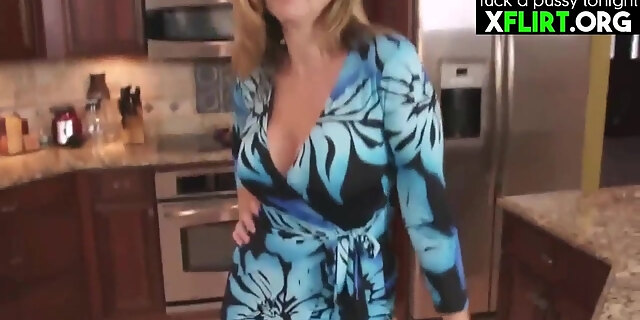 big tits,blonde,boobs,busty,fake tits,hardcore,milf,molten,mom