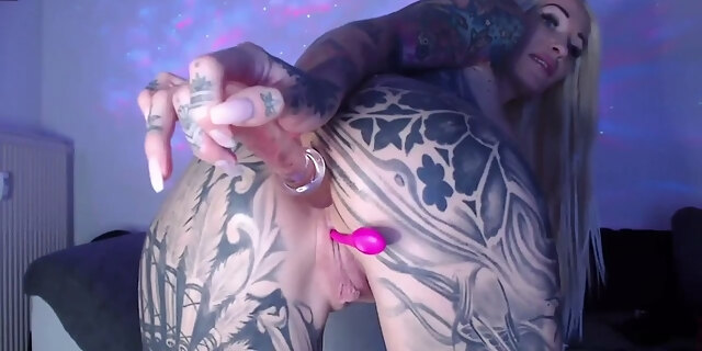 blonde,masturbation,milf,sex,solo,toys