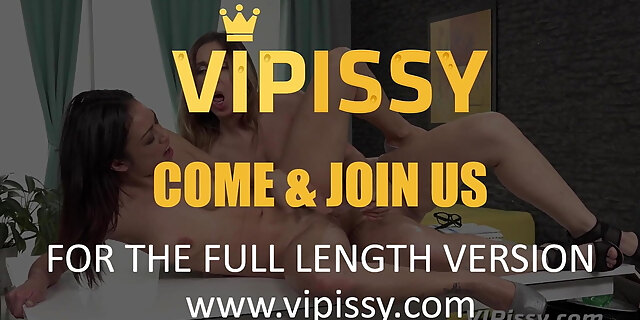 babes,brunette,fetish,golden shower,hd,lesbian,passionate lesbian,pissing,shower,squirting