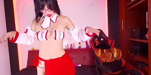 amateur,brunette,hardcore,masturbation,solo